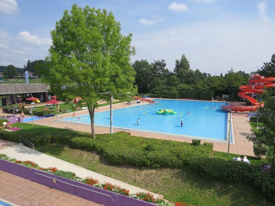 Ferienwohnung Mia Tirschenreuth Bagian luar foto